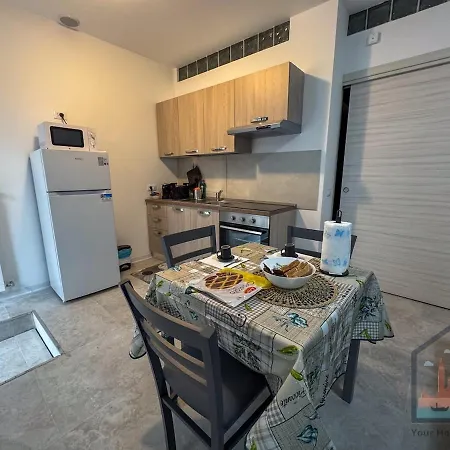 Apartmán Casa Amicis - 5min Stazione Di Mestre Benátky